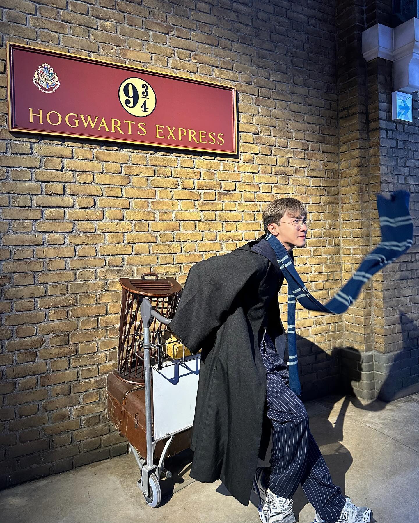 ยิปโซ - อริย์กันตา มหพฤกษ์พงศ์