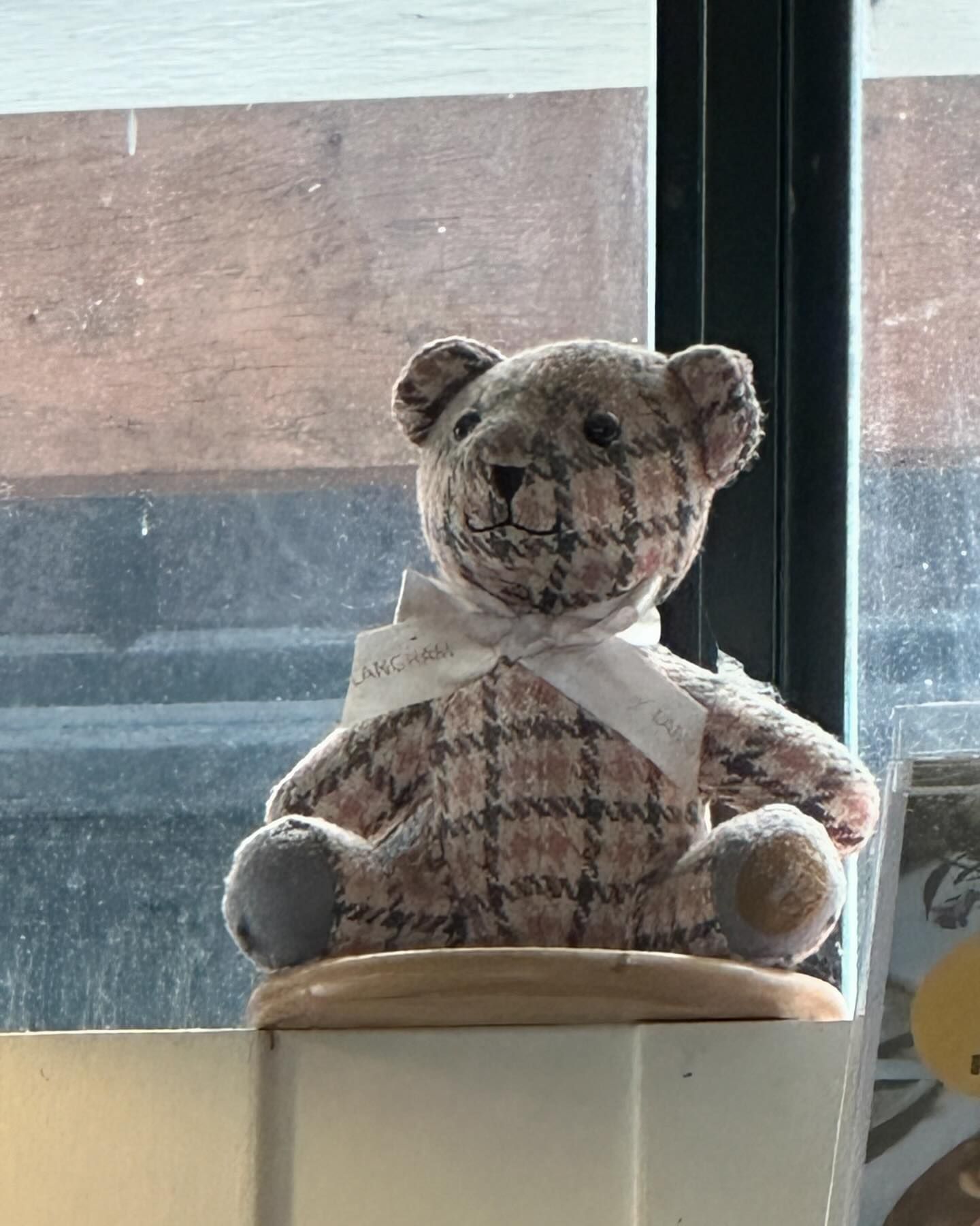 ยิปโซ - อริย์กันตา มหพฤกษ์พงศ์