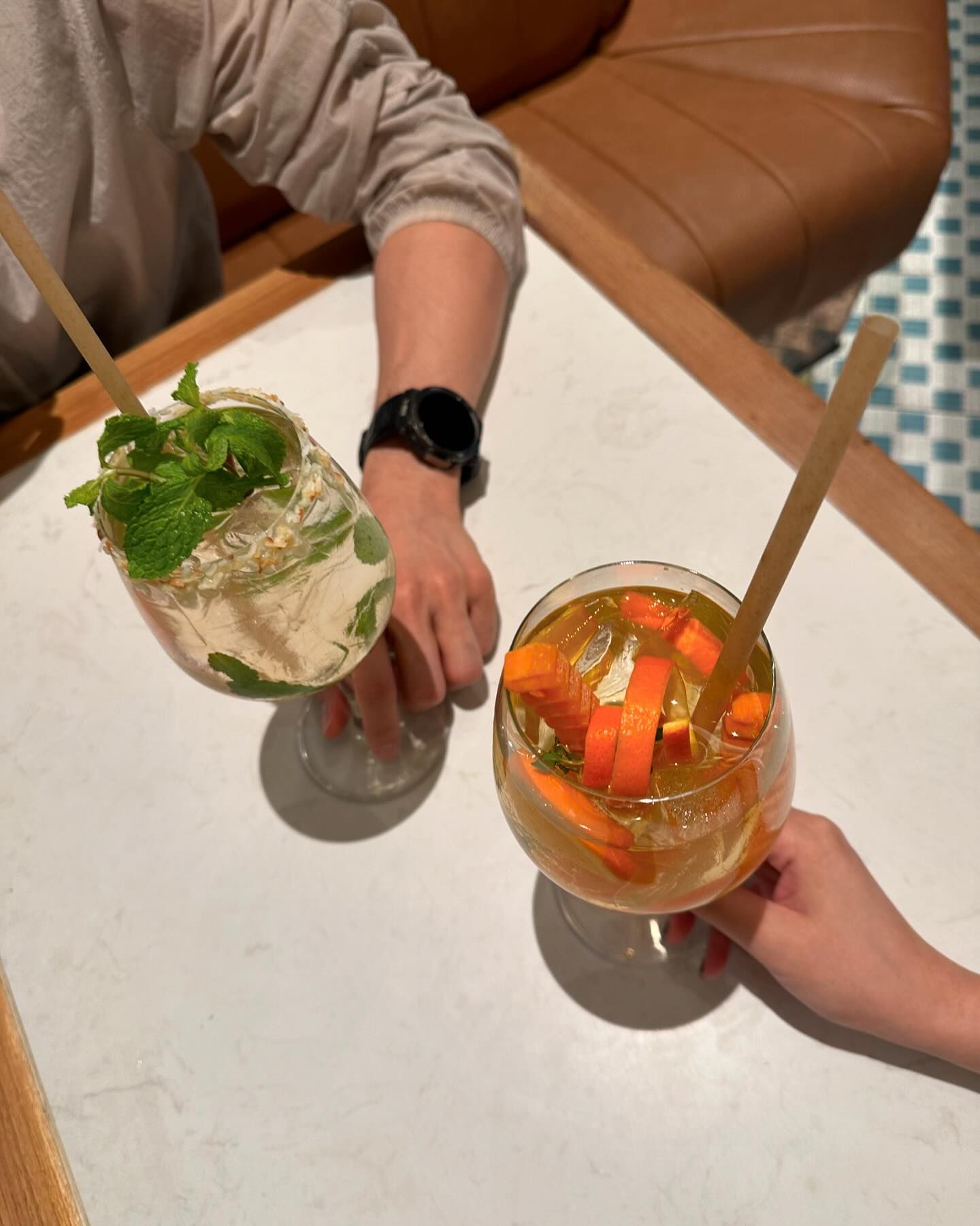 ยิปโซ - อริย์กันตา มหพฤกษ์พงศ์