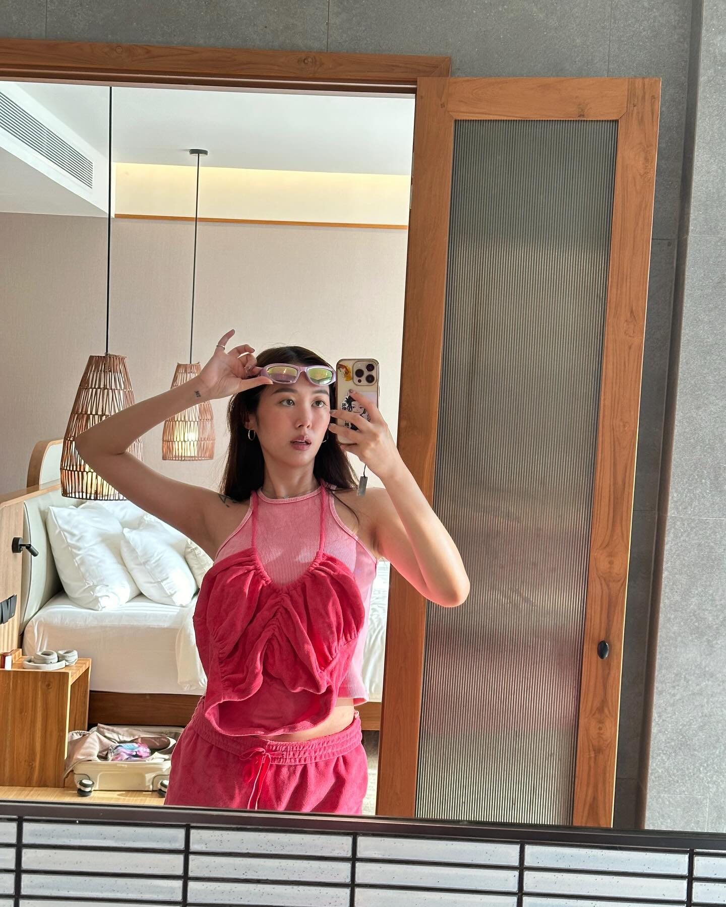 ยิปโซ - อริย์กันตา มหพฤกษ์พงศ์