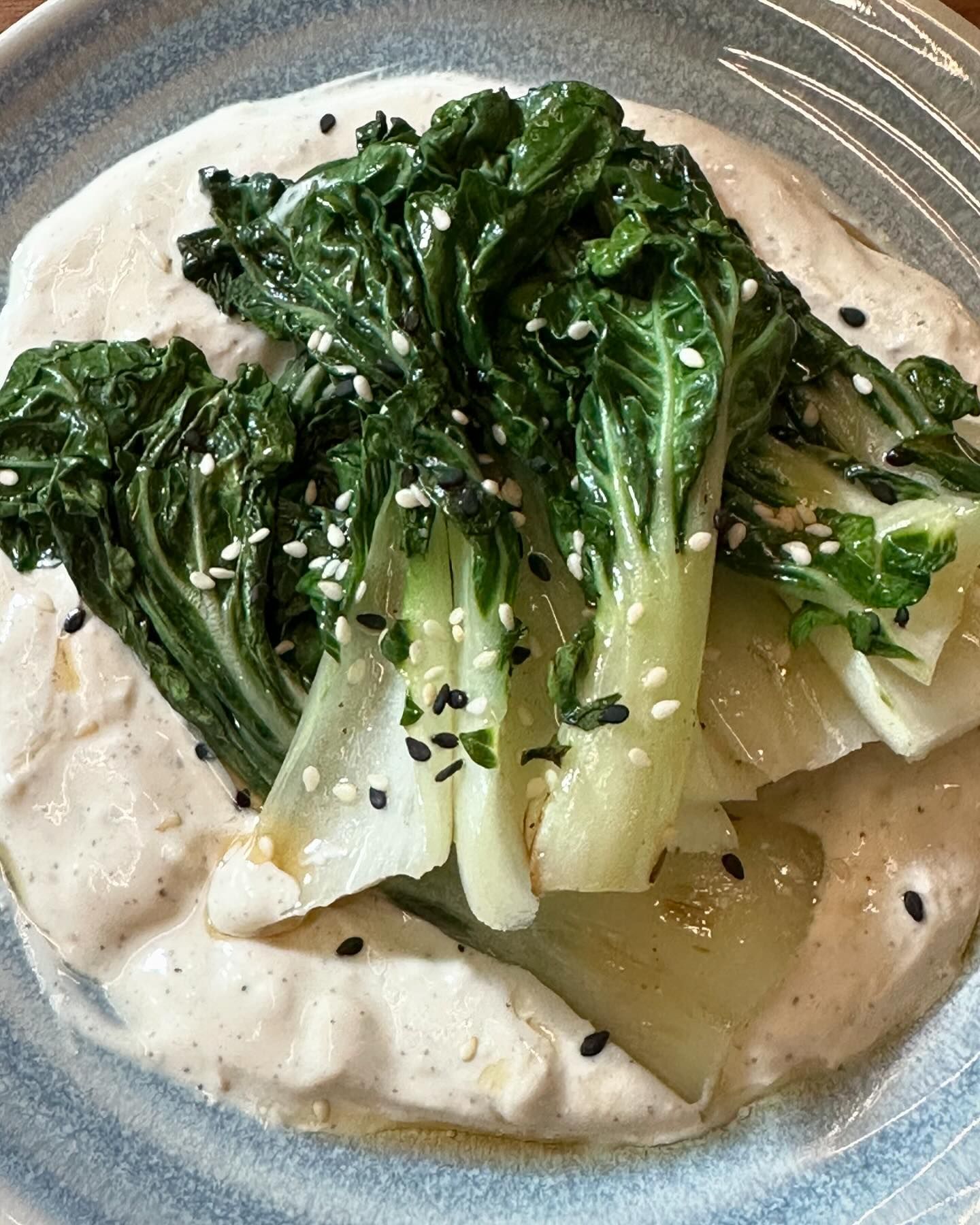 ยิปโซ - อริย์กันตา มหพฤกษ์พงศ์