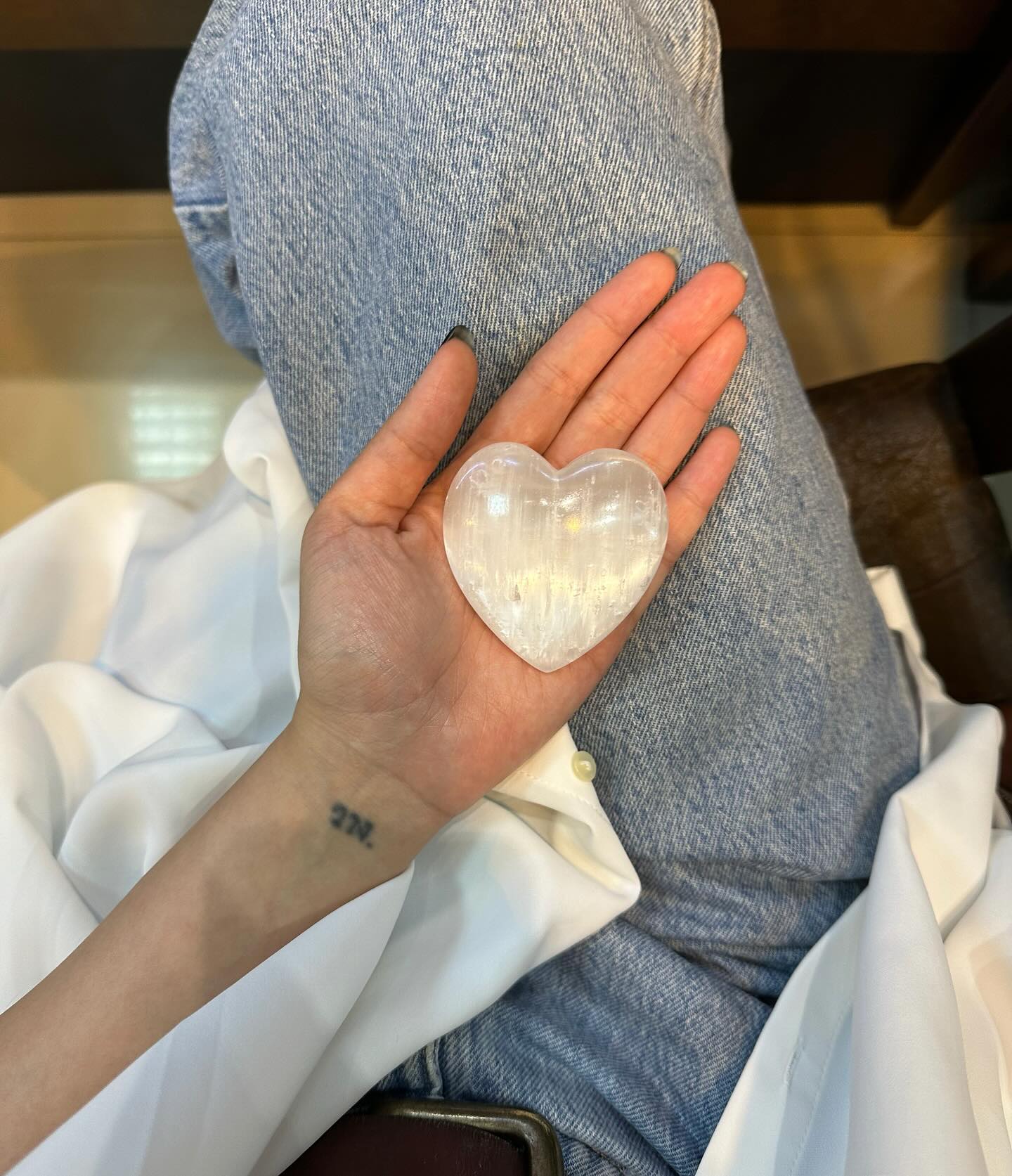 ยิปโซ - อริย์กันตา มหพฤกษ์พงศ์