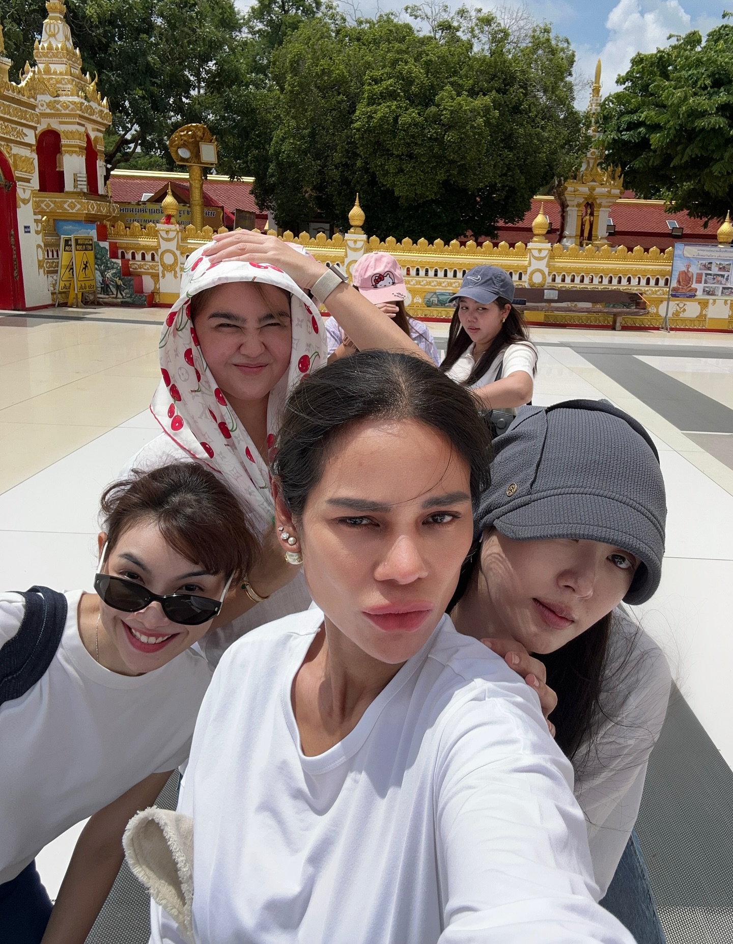 ยิปโซ - อริย์กันตา มหพฤกษ์พงศ์