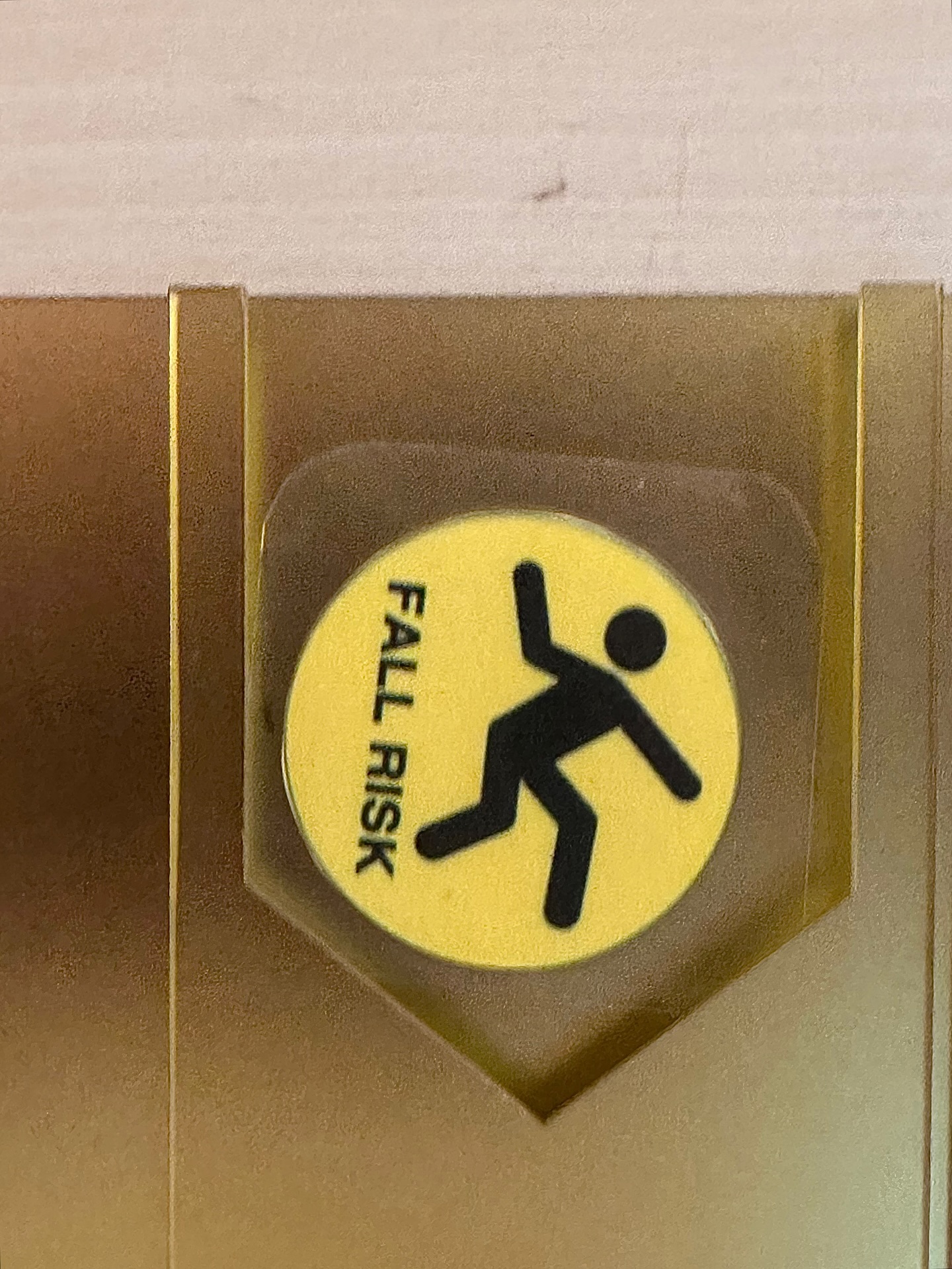 ยิปโซ - อริย์กันตา มหพฤกษ์พงศ์