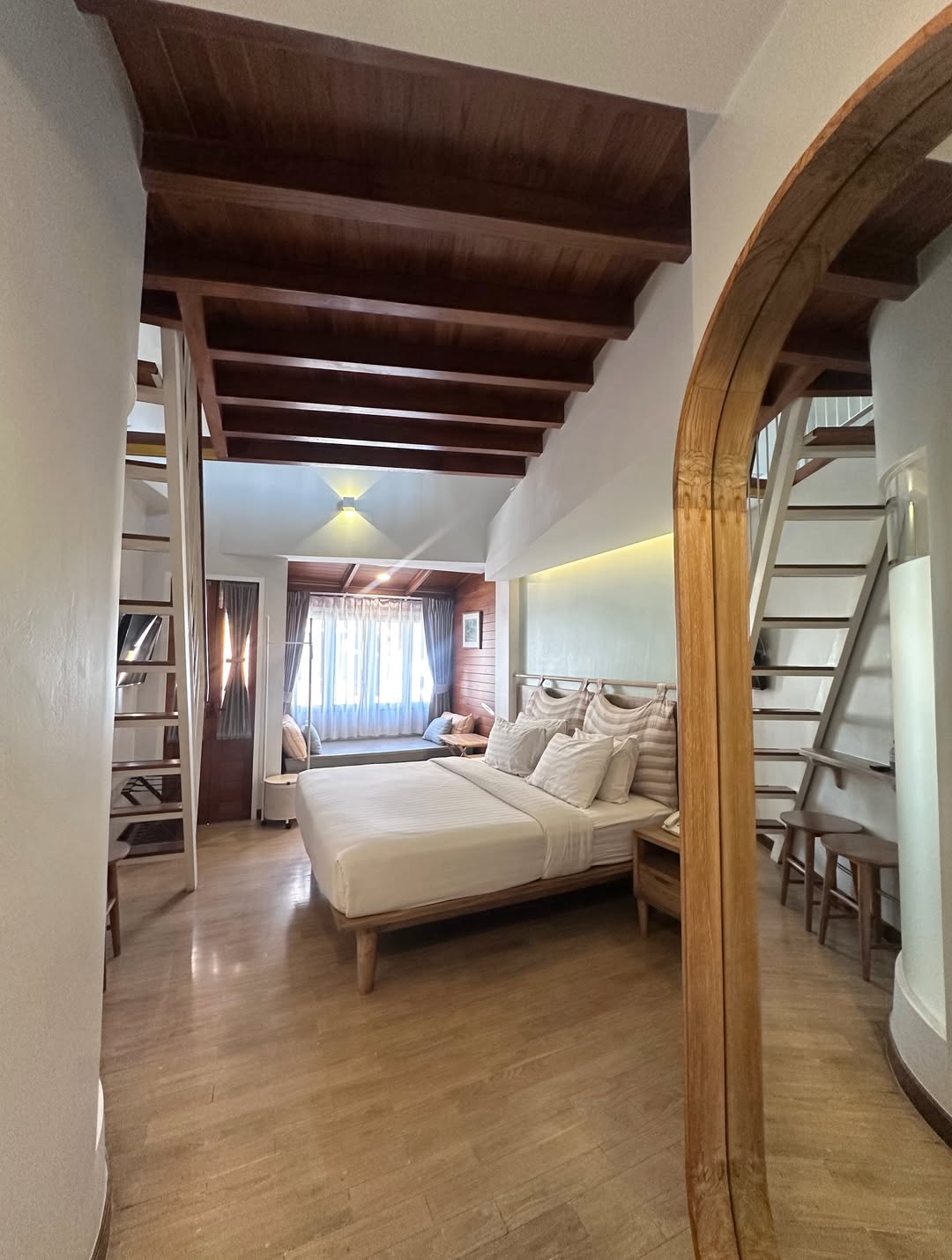 ยิปโซ - อริย์กันตา มหพฤกษ์พงศ์