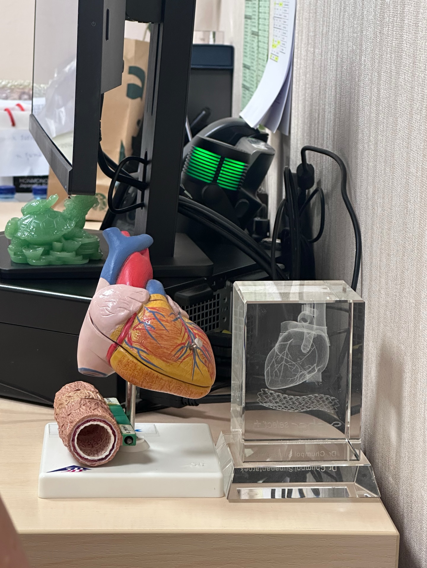 ยิปโซ - อริย์กันตา มหพฤกษ์พงศ์