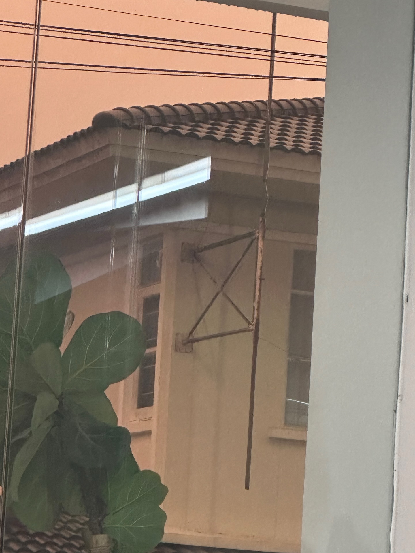 ยิปโซ - อริย์กันตา มหพฤกษ์พงศ์