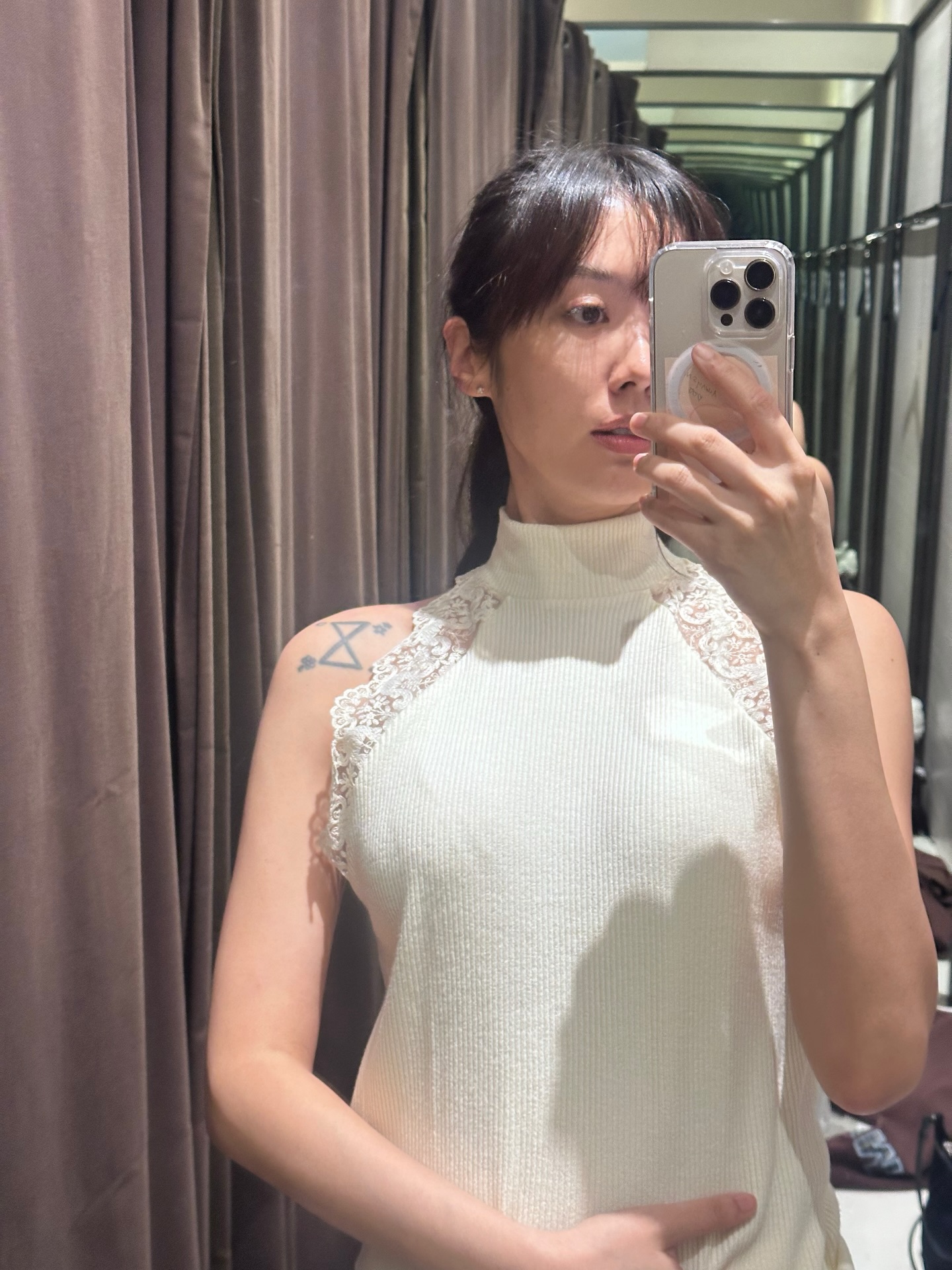 ยิปโซ - อริย์กันตา มหพฤกษ์พงศ์