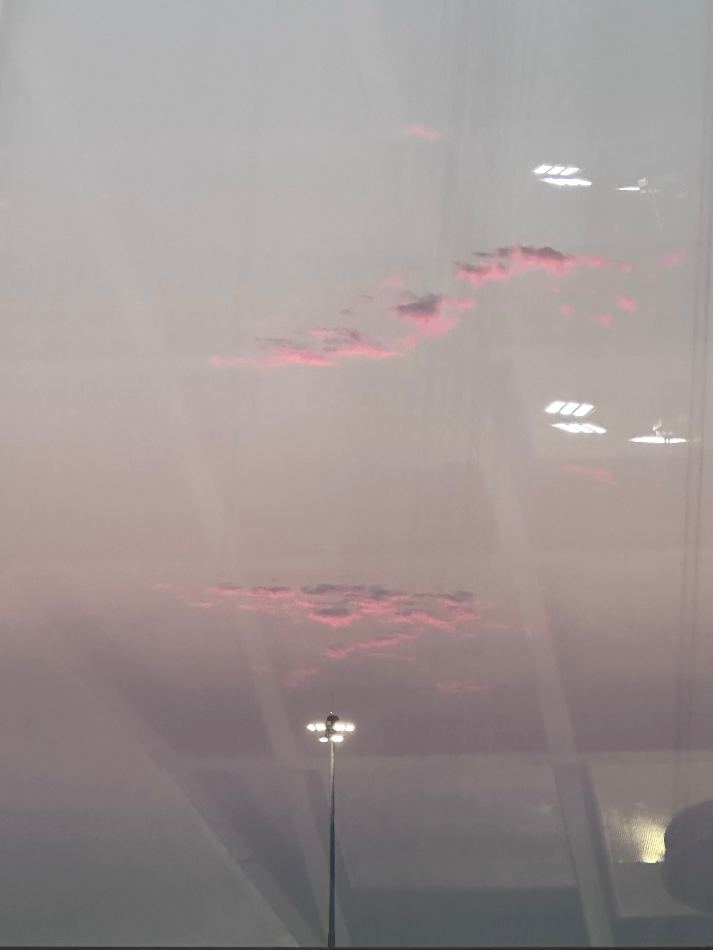 ยิปโซ - อริย์กันตา มหพฤกษ์พงศ์