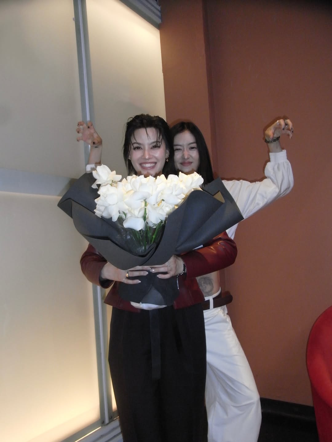 ยิปโซ - อริย์กันตา มหพฤกษ์พงศ์