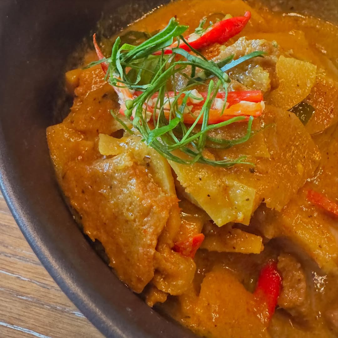 ปอ - อรรณพ ทองบริสุทธิ์