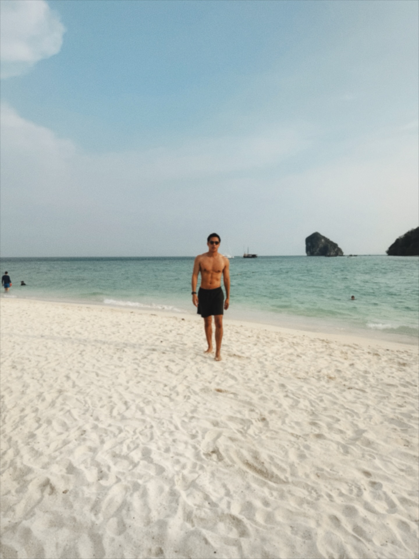 ปอ - อรรณพ ทองบริสุทธิ์