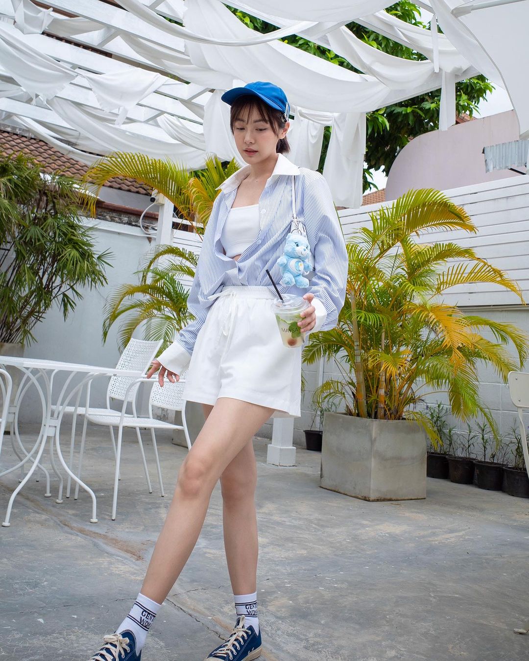 อุ้ม - อิษยา ฮอสุวรรณ
