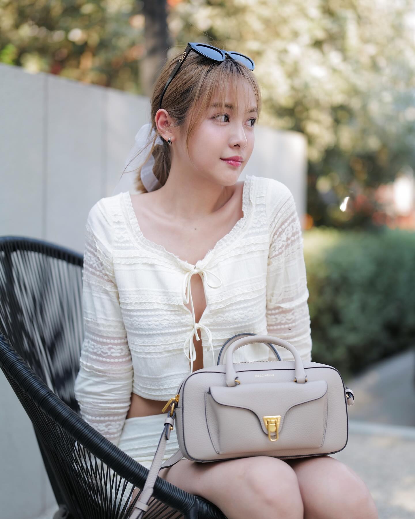 อุ้ม - อิษยา ฮอสุวรรณ