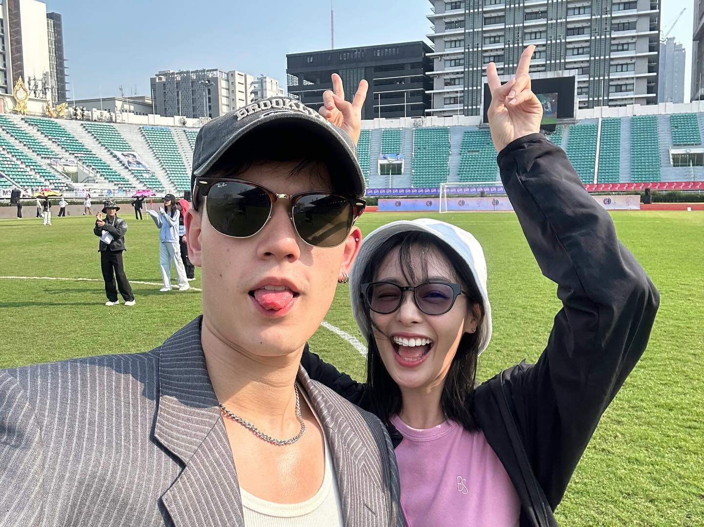 อุ้ม - อิษยา ฮอสุวรรณ