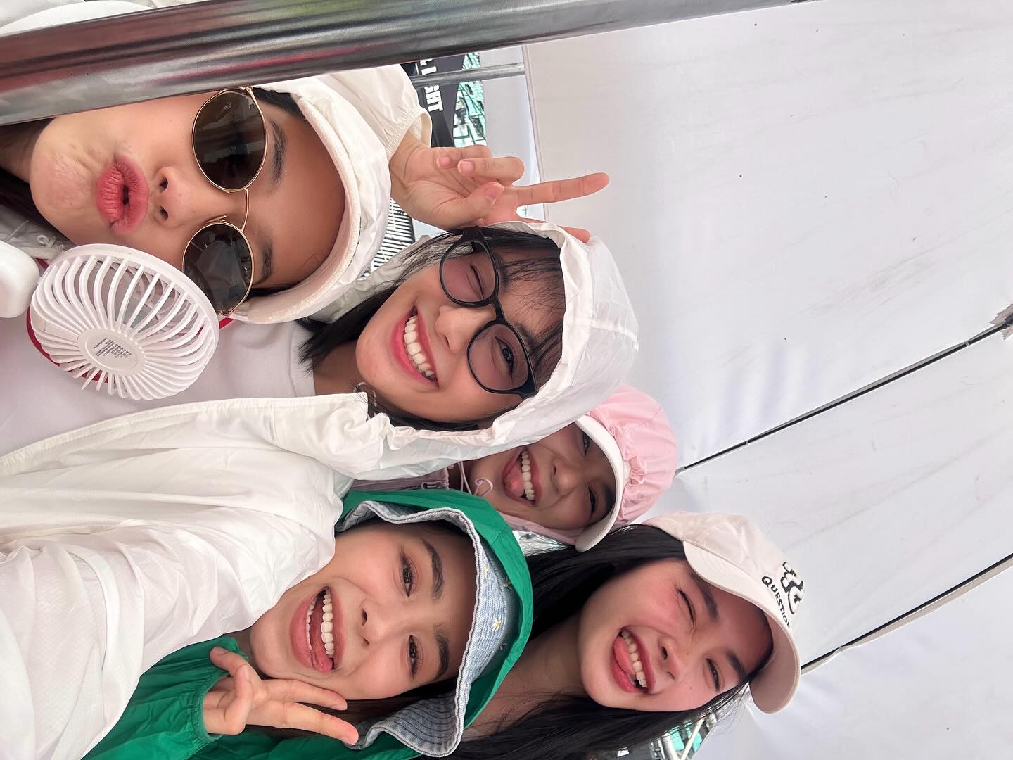 อุ้ม - อิษยา ฮอสุวรรณ