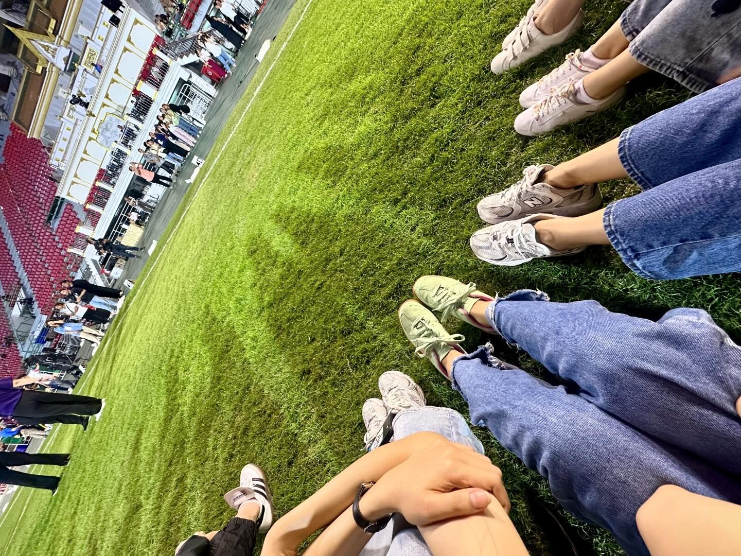 อุ้ม - อิษยา ฮอสุวรรณ