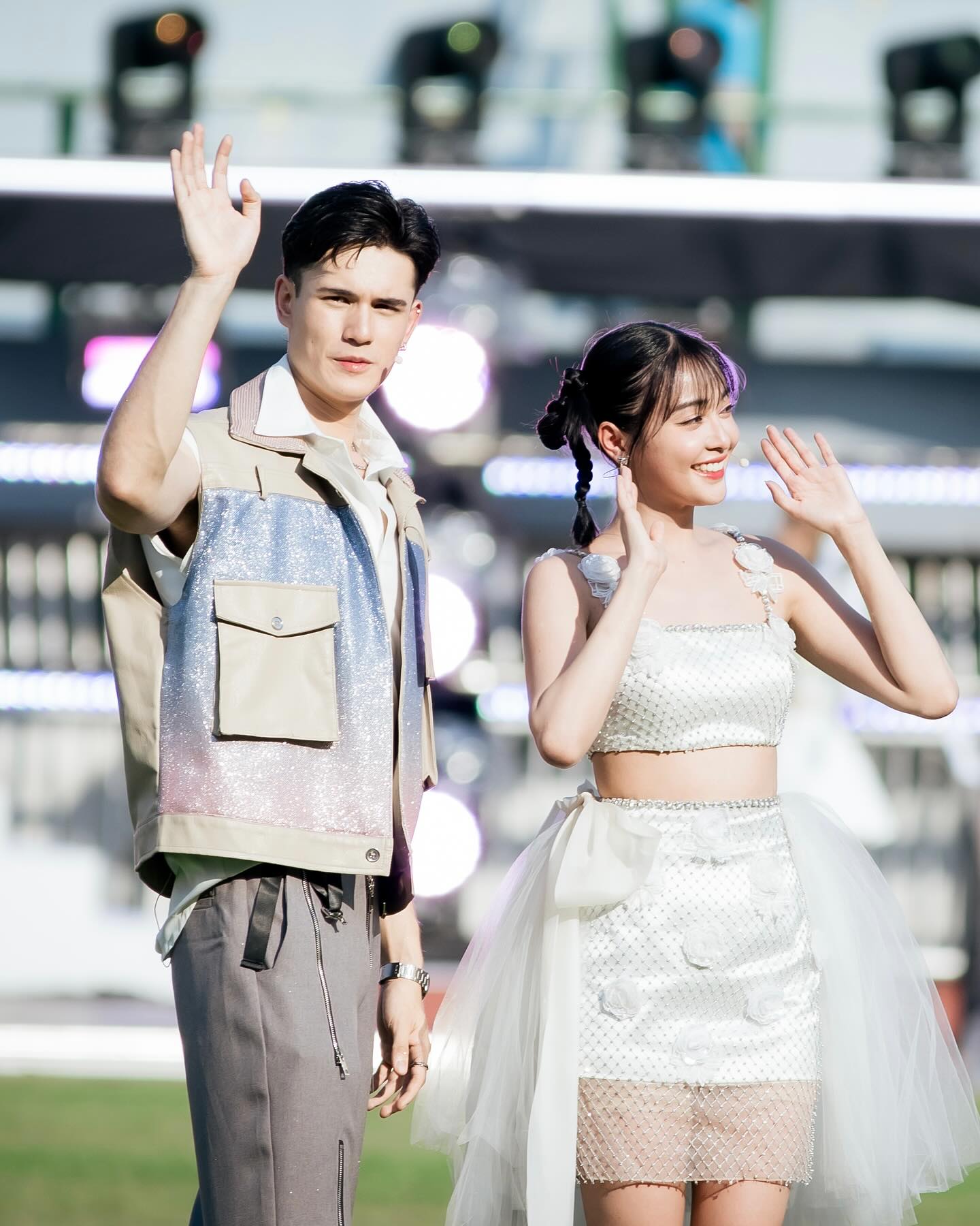 อุ้ม - อิษยา ฮอสุวรรณ