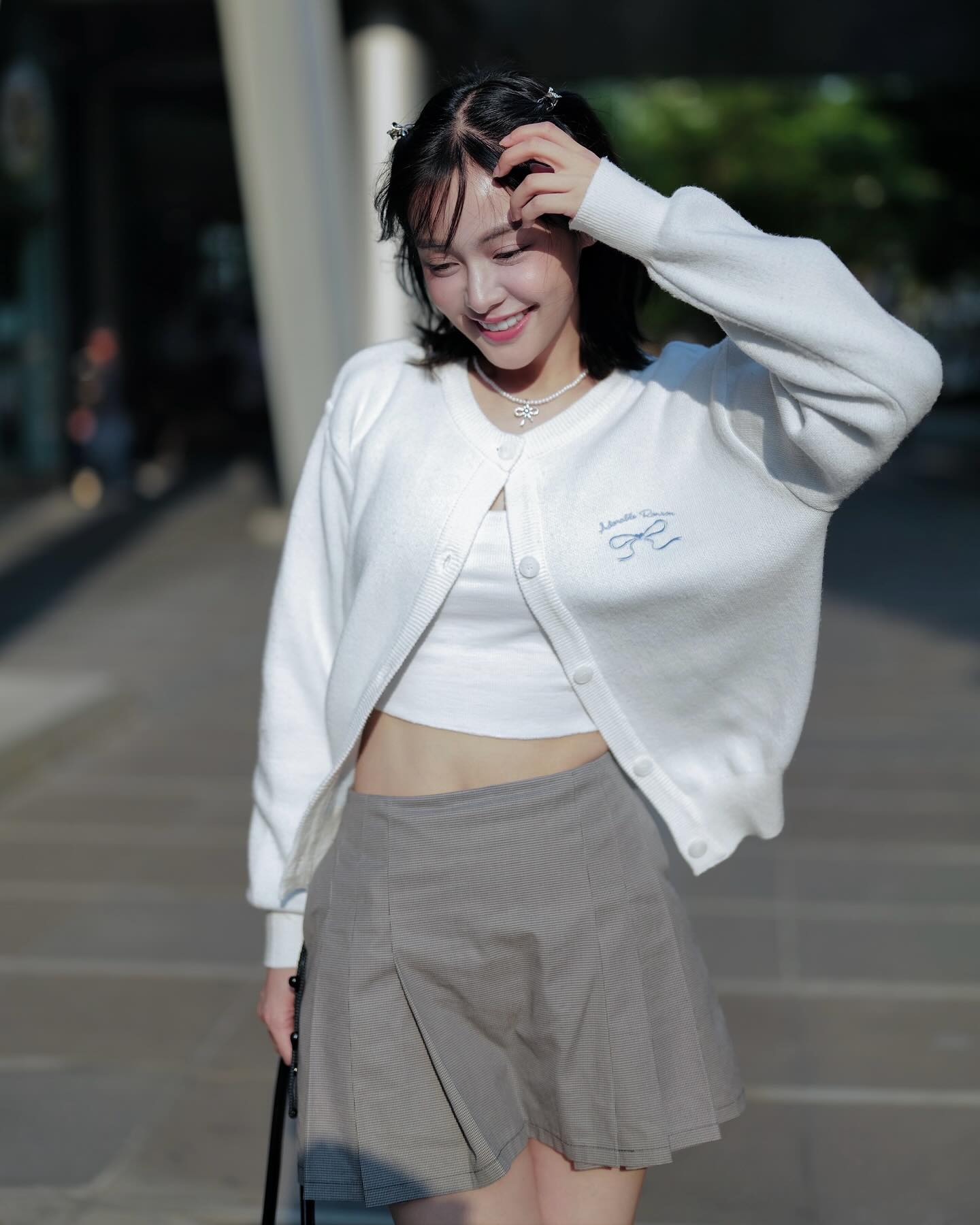 อุ้ม - อิษยา ฮอสุวรรณ