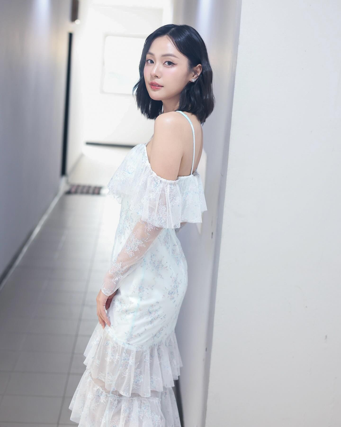 อุ้ม - อิษยา ฮอสุวรรณ