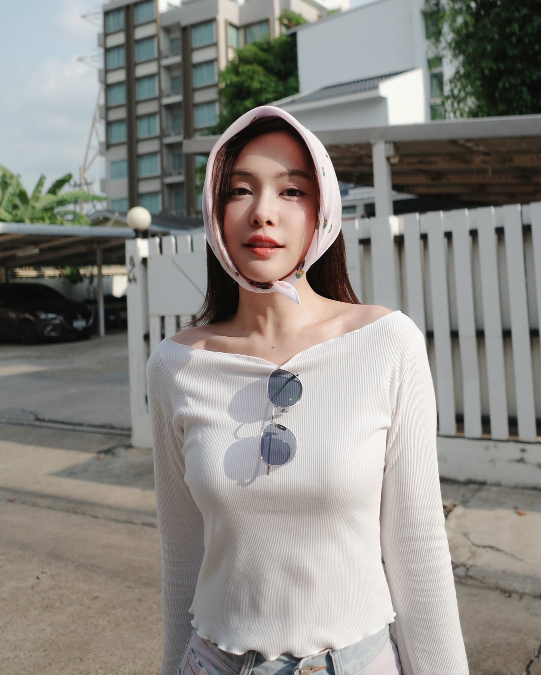 อุ้ม - อิษยา ฮอสุวรรณ