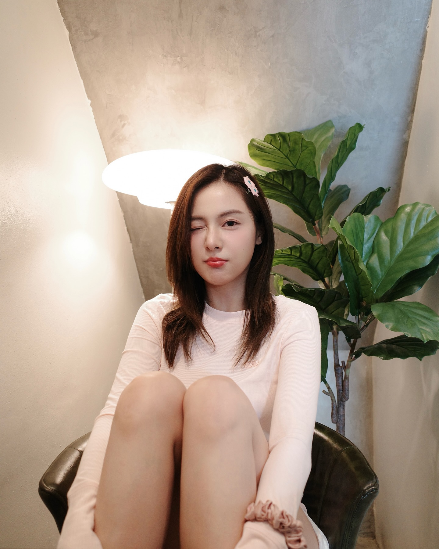 อุ้ม - อิษยา ฮอสุวรรณ