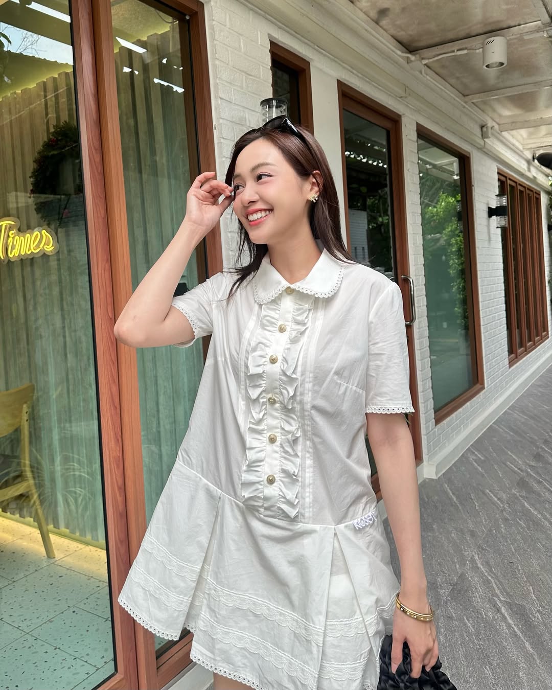 อุ้ม - อิษยา ฮอสุวรรณ