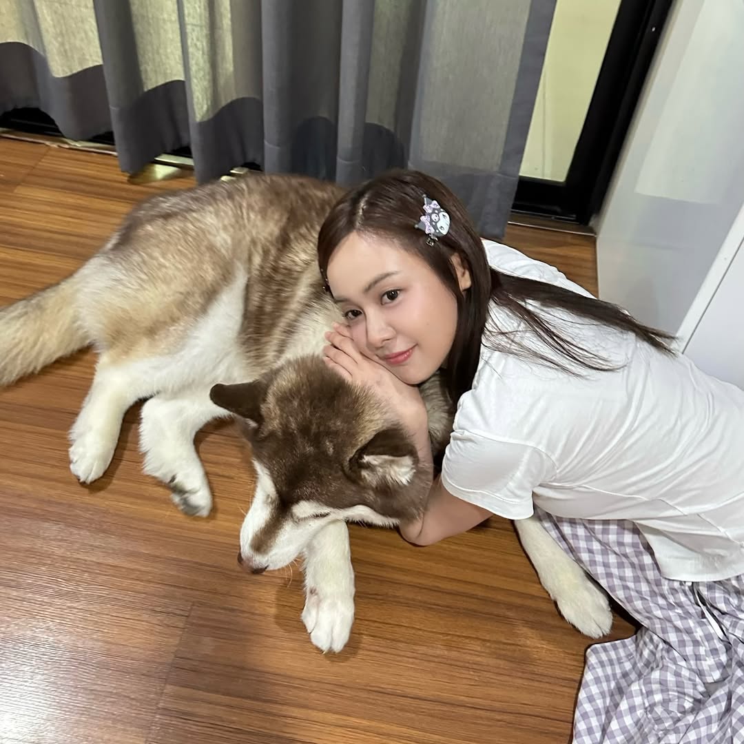 อุ้ม - อิษยา ฮอสุวรรณ