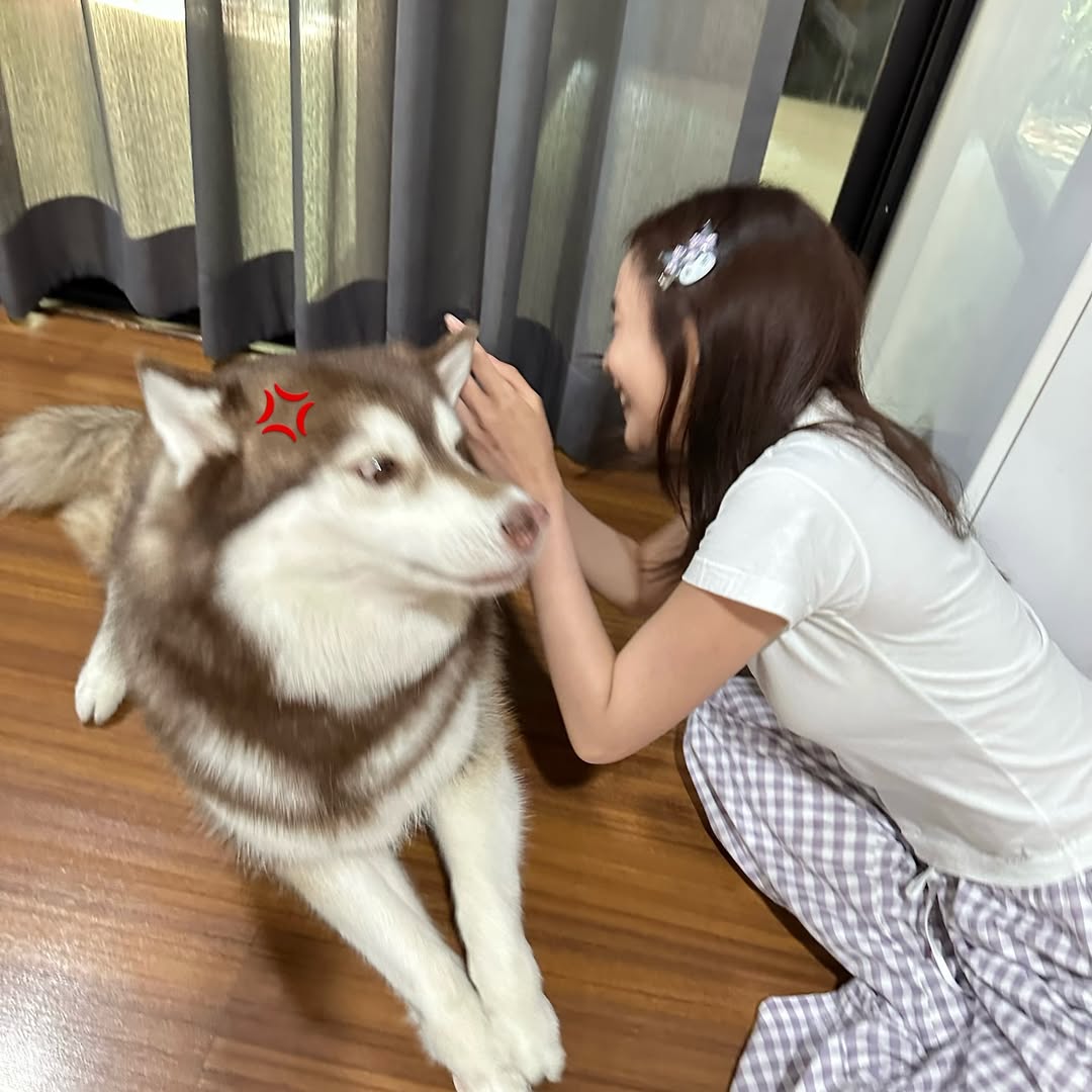 อุ้ม - อิษยา ฮอสุวรรณ