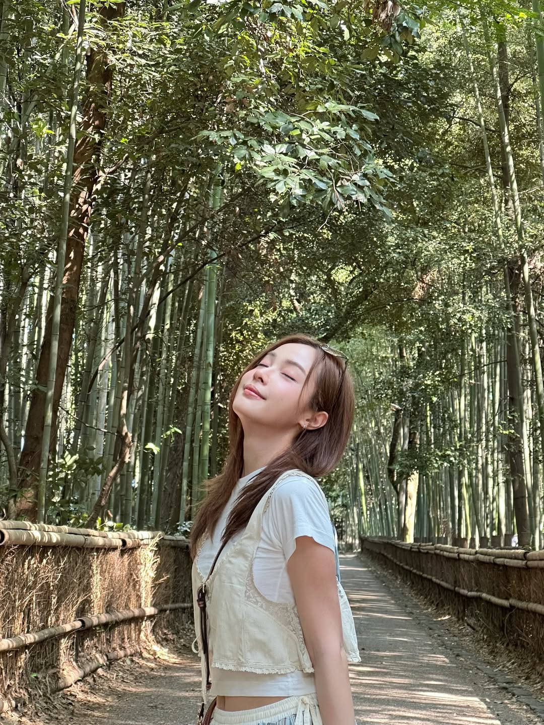 อุ้ม - อิษยา ฮอสุวรรณ
