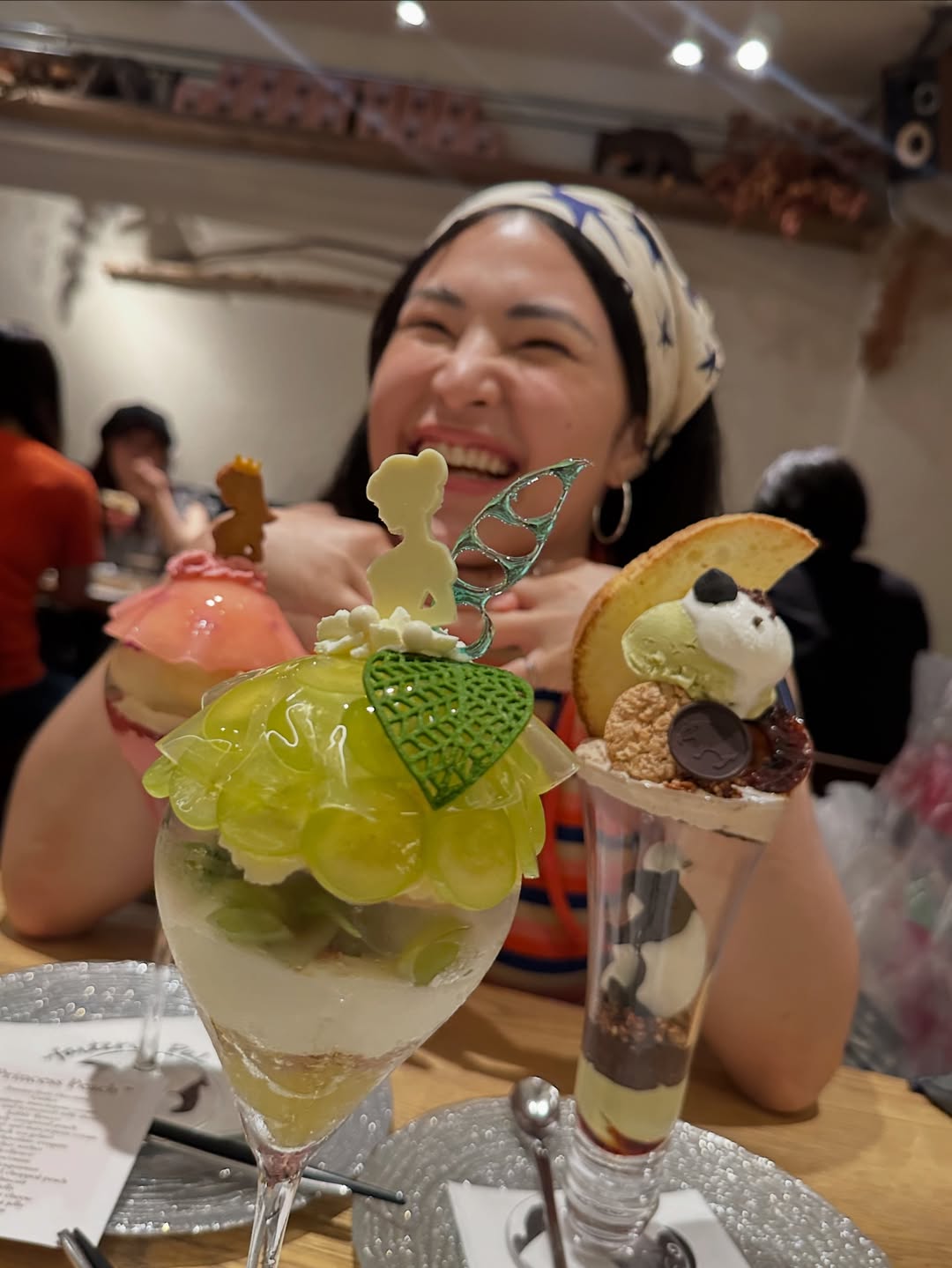 อุ้ม - อิษยา ฮอสุวรรณ