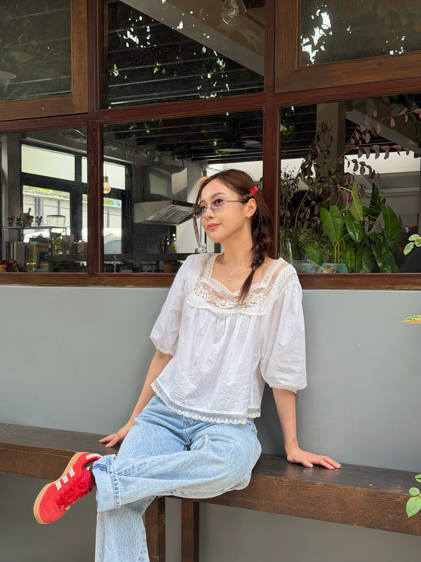 อุ้ม - อิษยา ฮอสุวรรณ