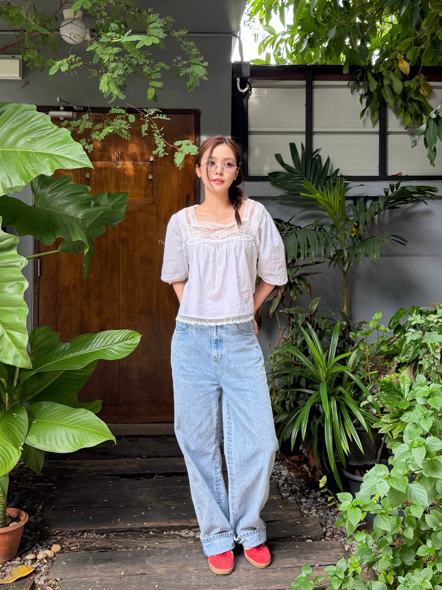 อุ้ม - อิษยา ฮอสุวรรณ