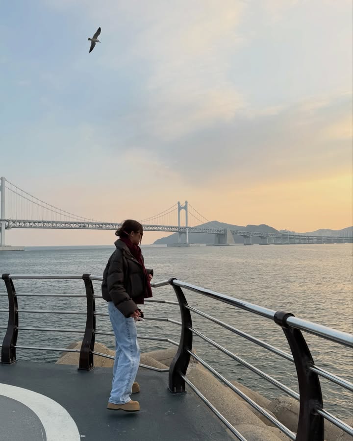 อุ้ม - อิษยา ฮอสุวรรณ