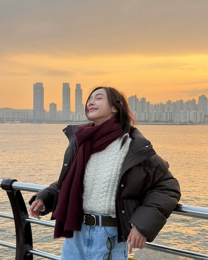 อุ้ม - อิษยา ฮอสุวรรณ