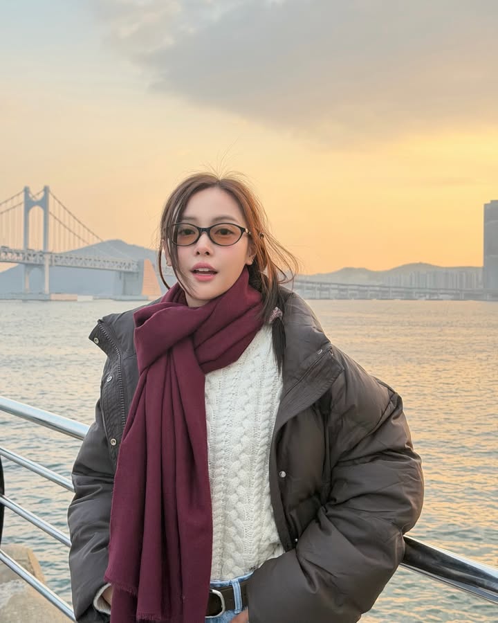 อุ้ม - อิษยา ฮอสุวรรณ