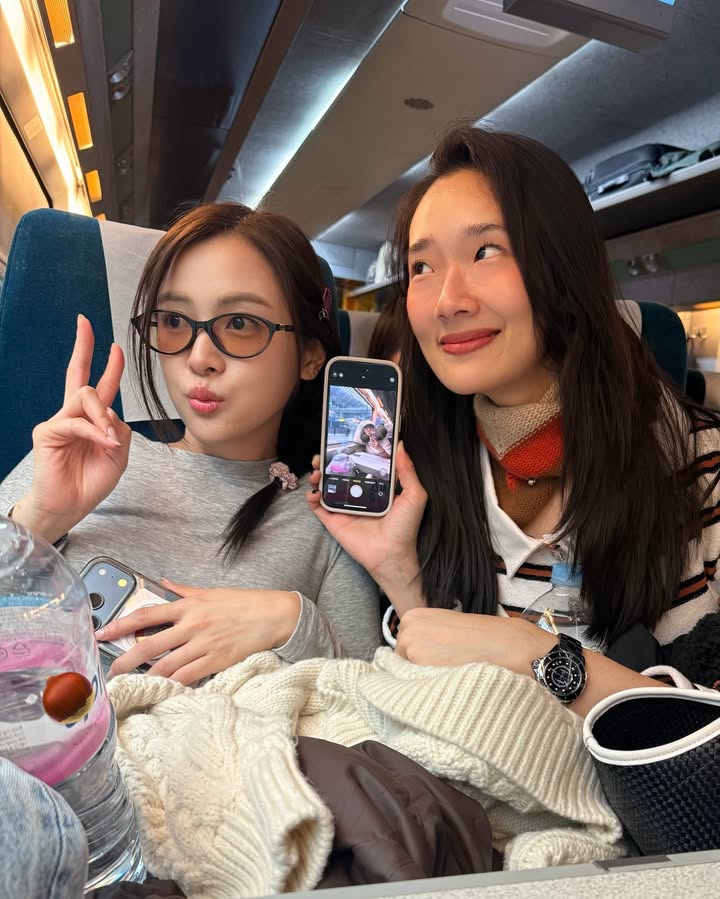 อุ้ม - อิษยา ฮอสุวรรณ