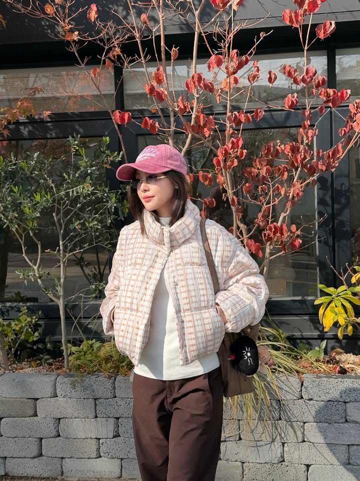 อุ้ม - อิษยา ฮอสุวรรณ