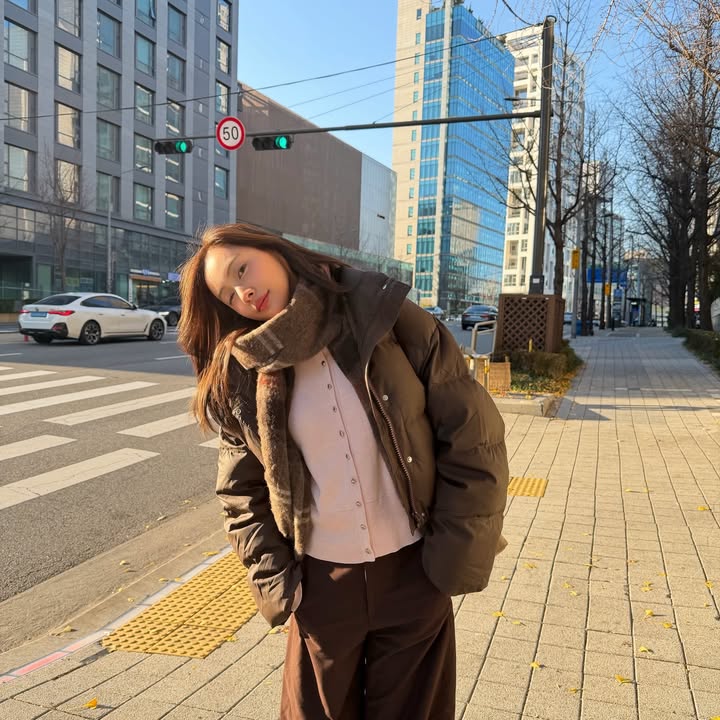 อุ้ม - อิษยา ฮอสุวรรณ