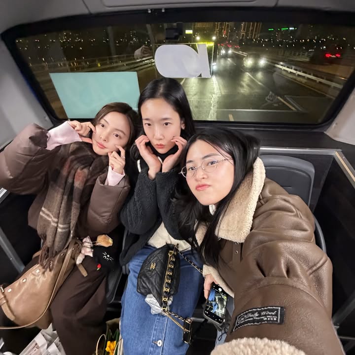 อุ้ม - อิษยา ฮอสุวรรณ