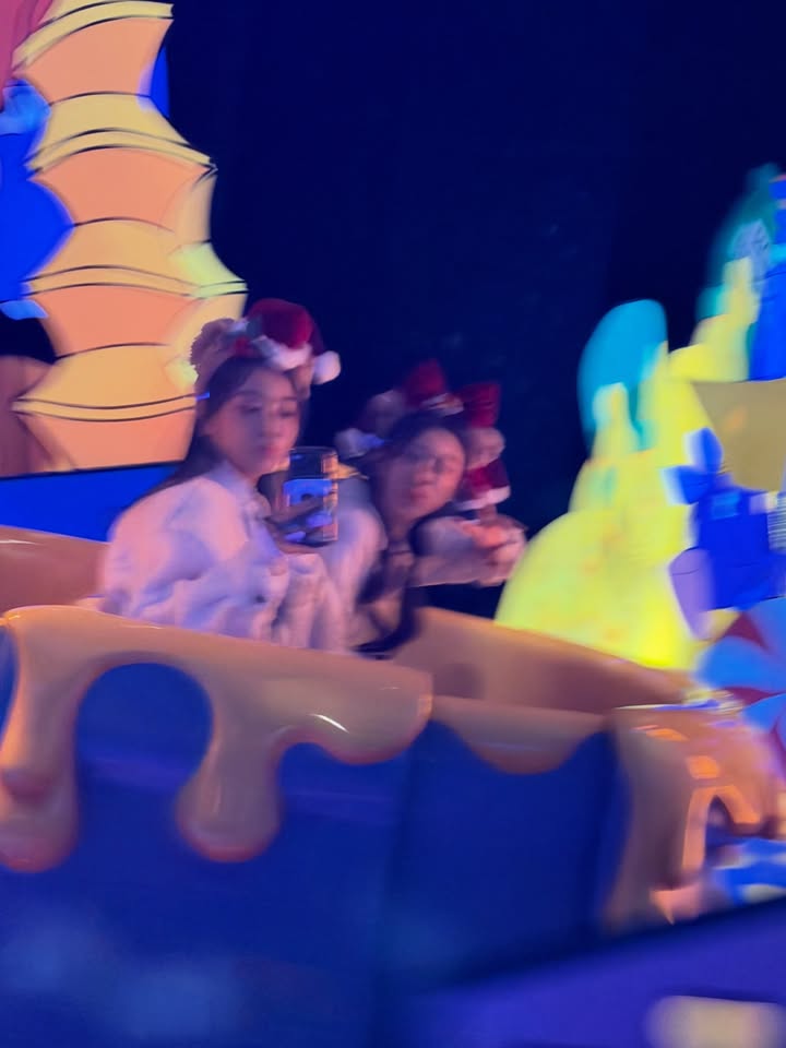 อุ้ม - อิษยา ฮอสุวรรณ