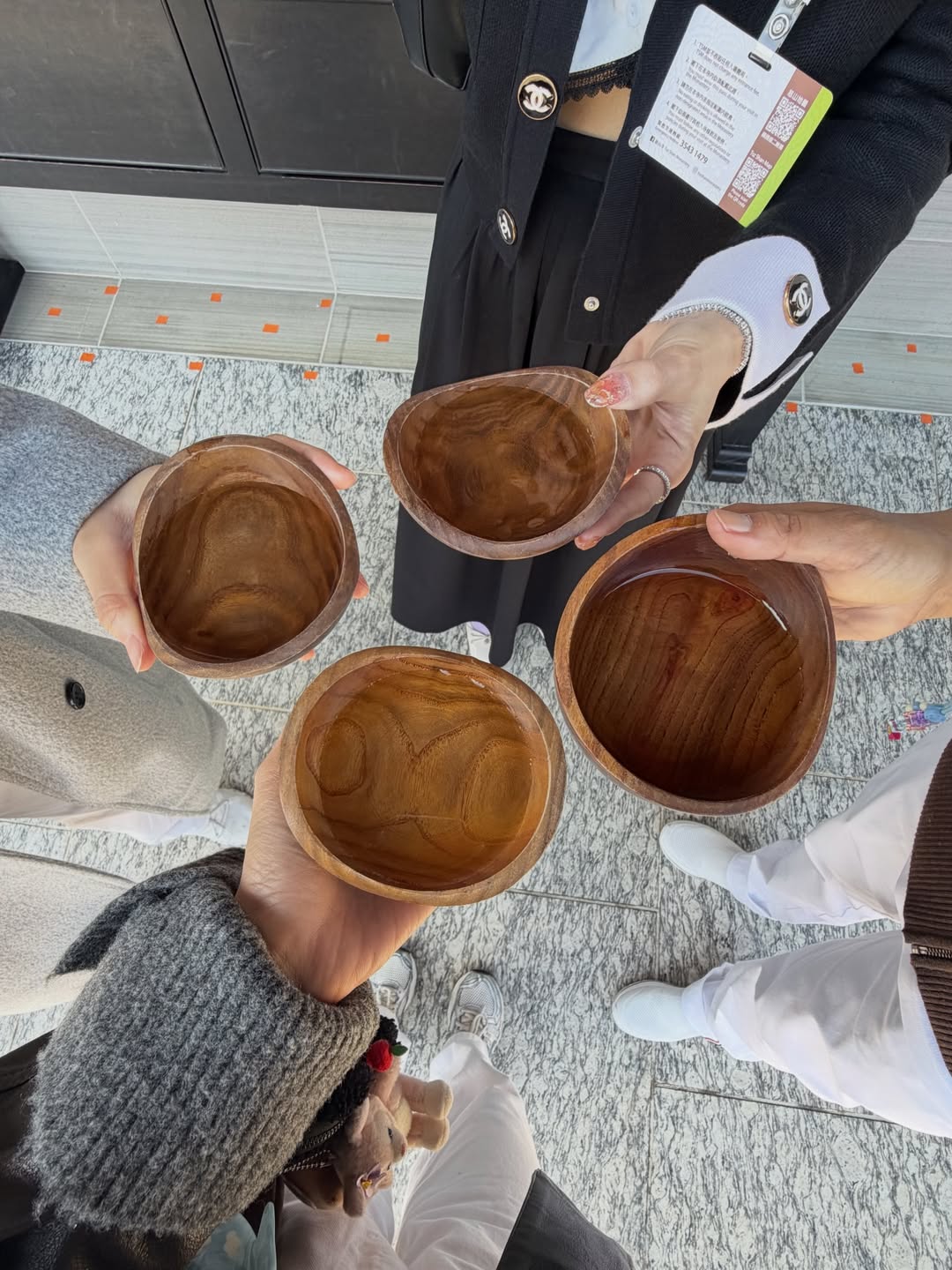 อุ้ม - อิษยา ฮอสุวรรณ