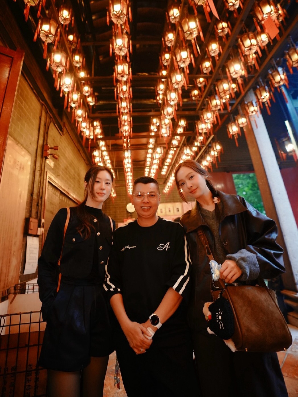 อุ้ม - อิษยา ฮอสุวรรณ