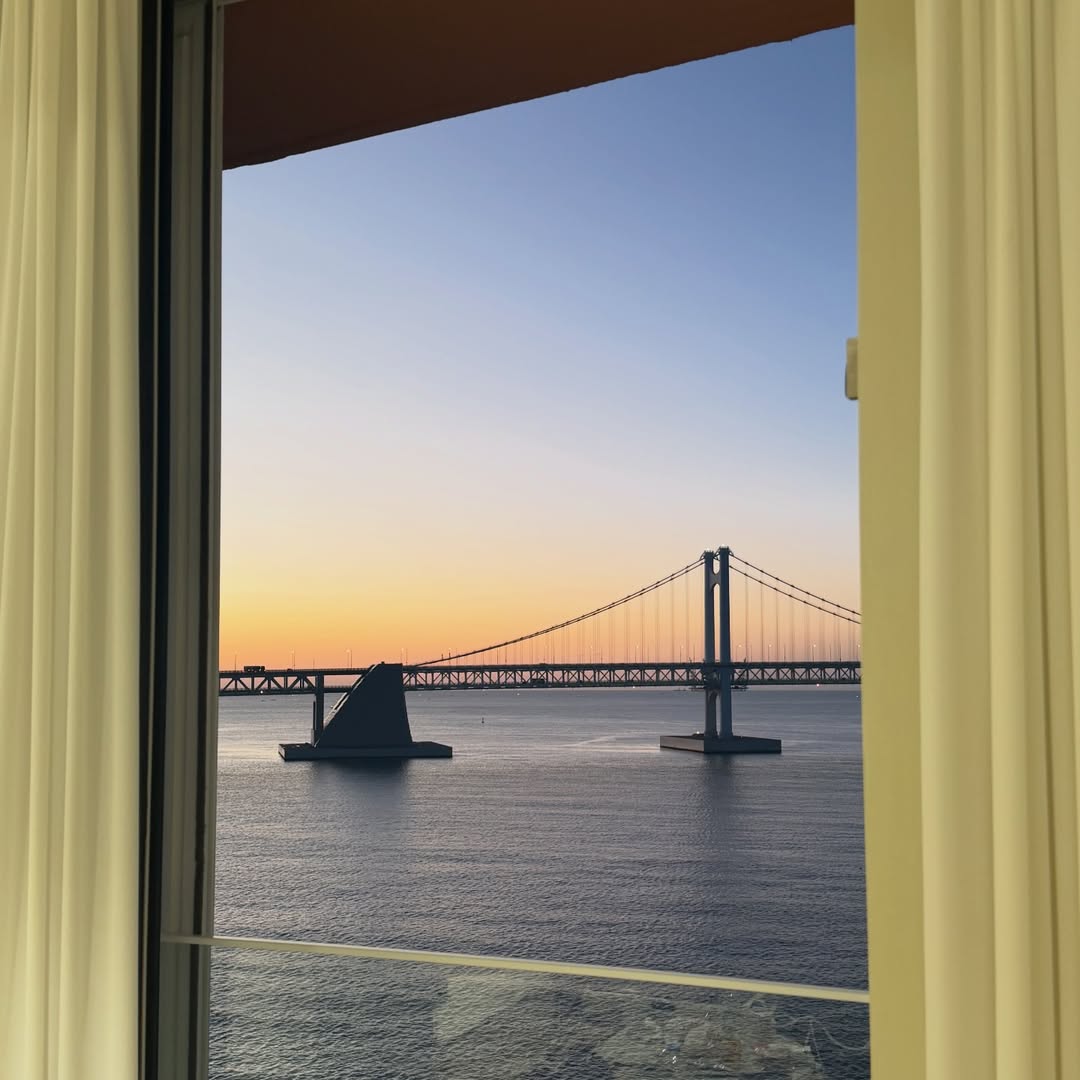 อุ้ม - อิษยา ฮอสุวรรณ