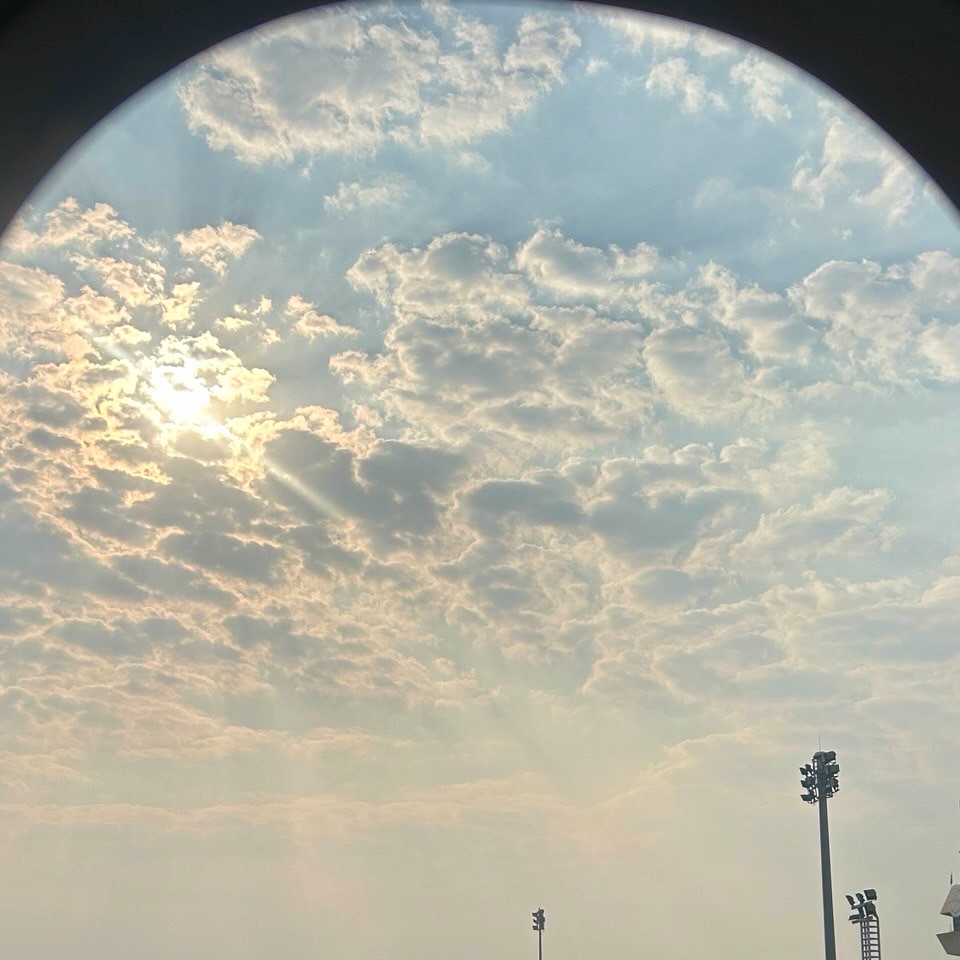 อุ้ม - อิษยา ฮอสุวรรณ