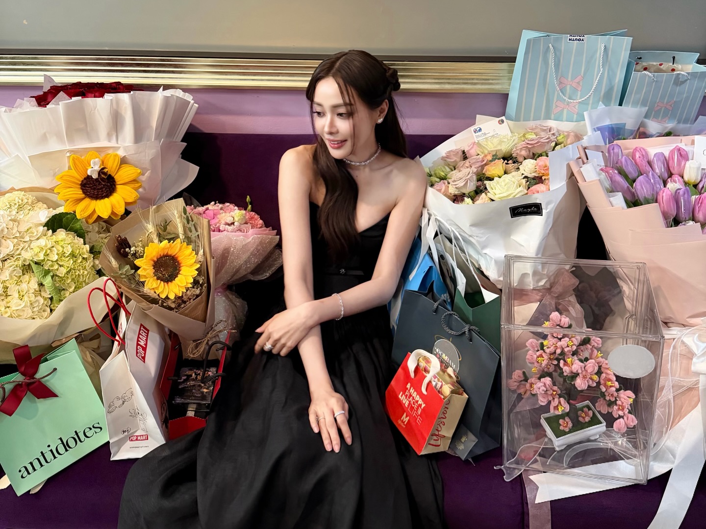 อุ้ม - อิษยา ฮอสุวรรณ