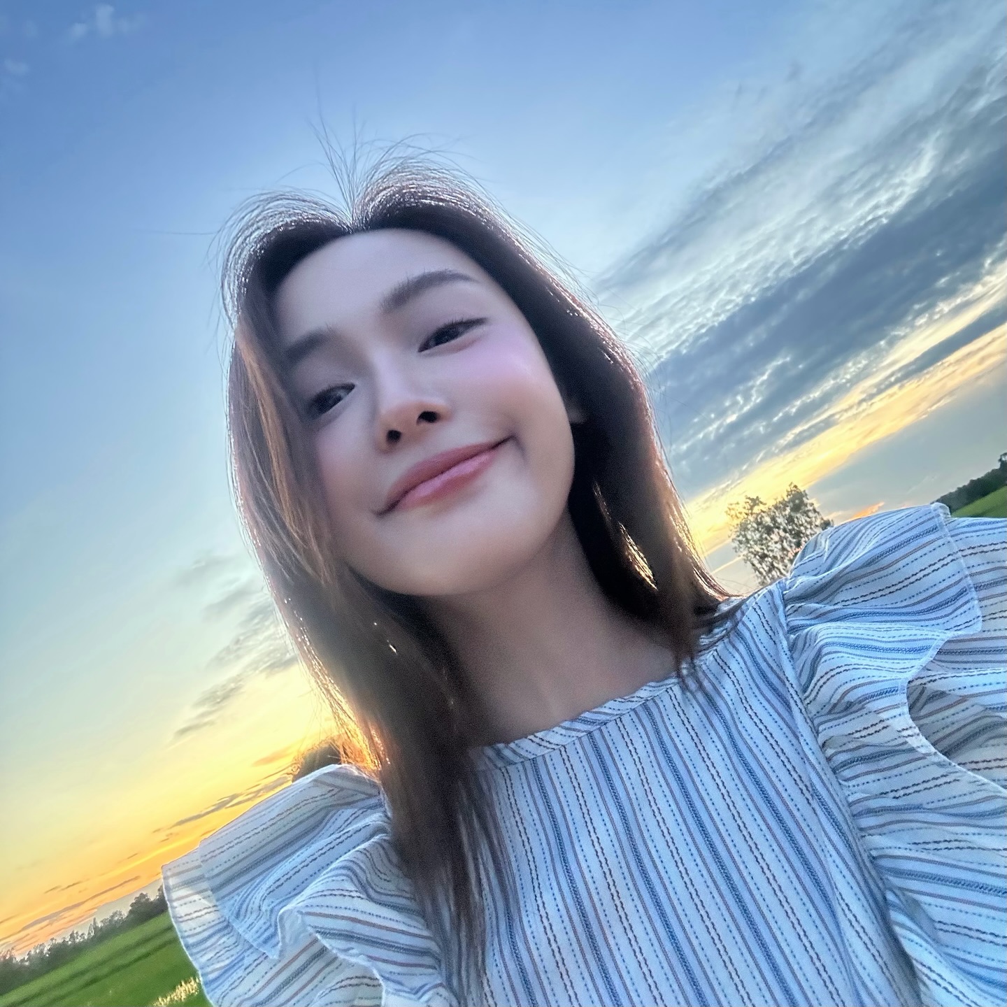 อุ้ม - อิษยา ฮอสุวรรณ