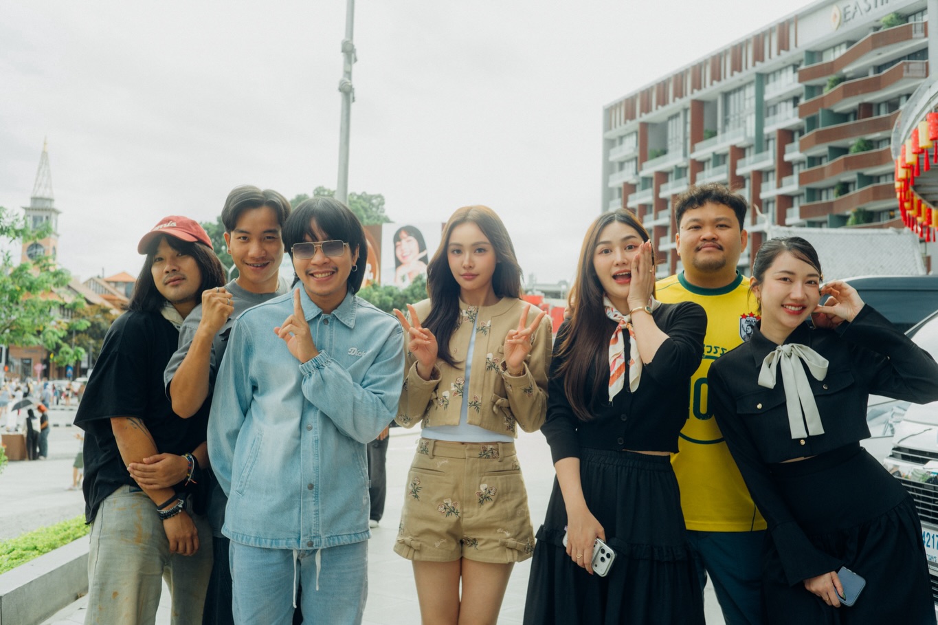 อุ้ม - อิษยา ฮอสุวรรณ