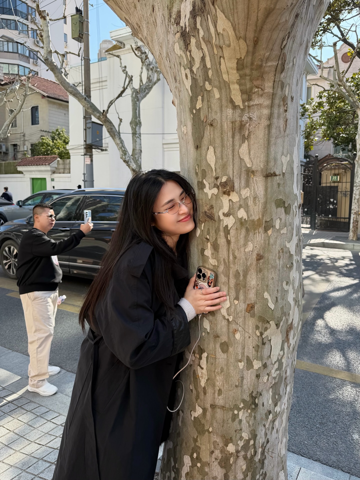 อุ้ม - อิษยา ฮอสุวรรณ