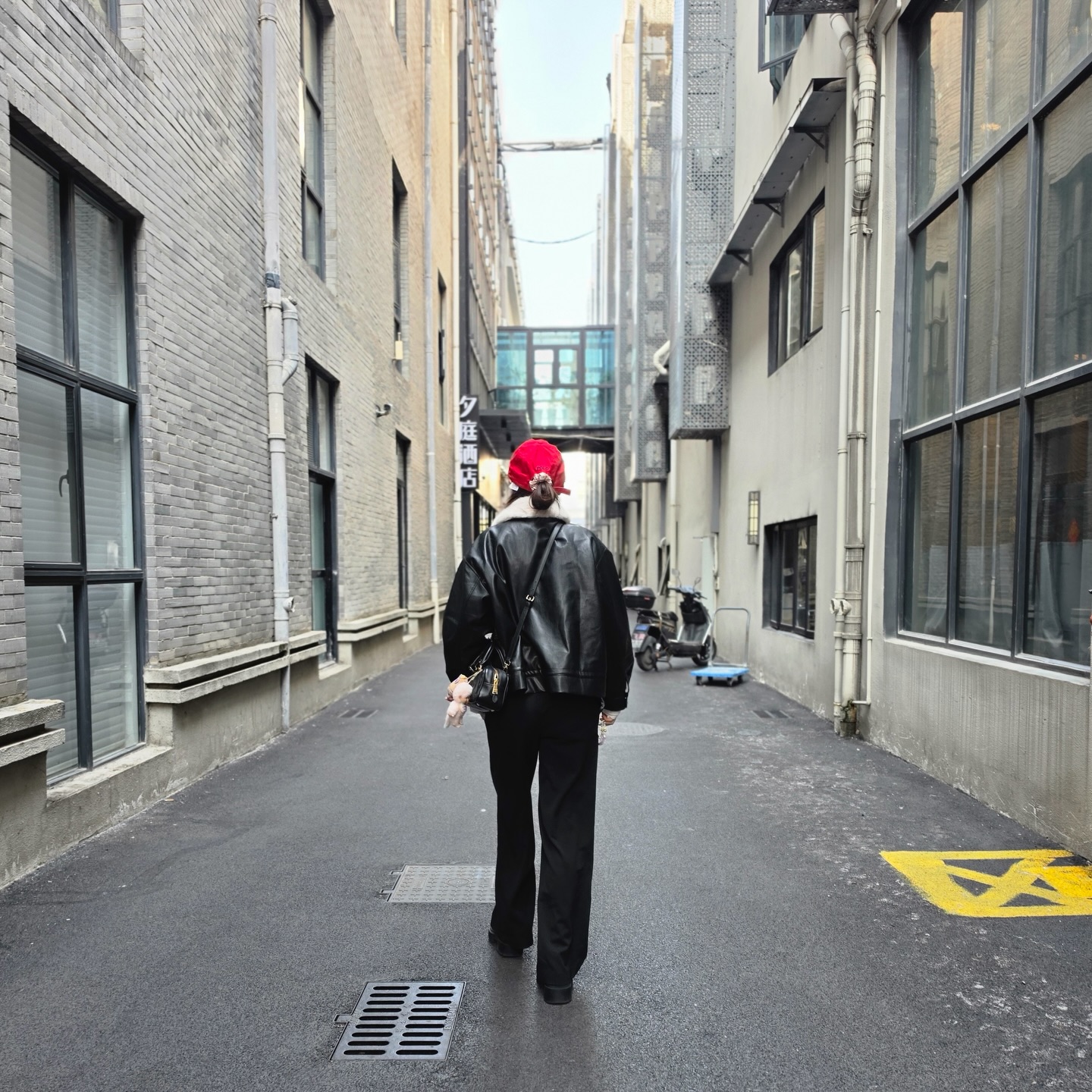 อุ้ม - อิษยา ฮอสุวรรณ